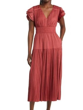 Moon River Plissé Dress in Marsala Pleated V-Neck Pockets Dress Small